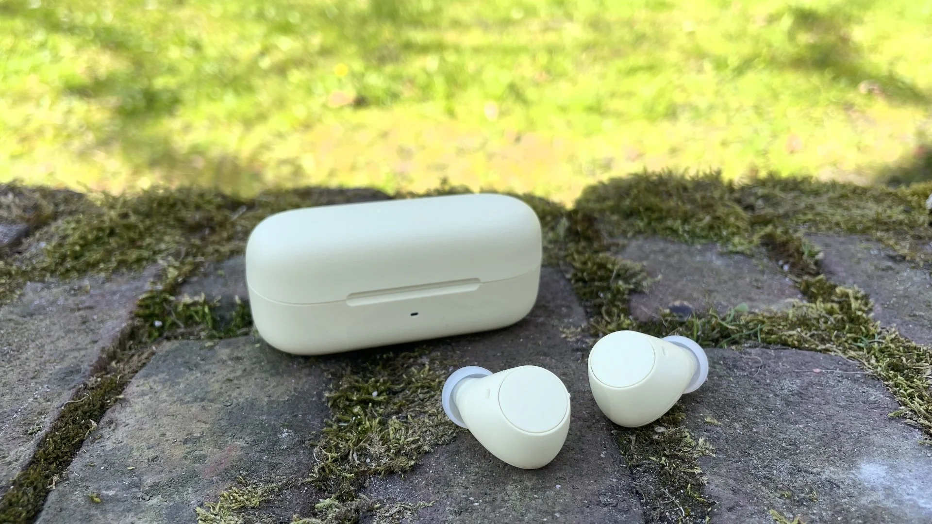 Sony WF-C510 review: Tiny and mighty budget earbuds Sony WF-C510 review: Tiny and mighty budget earbuds